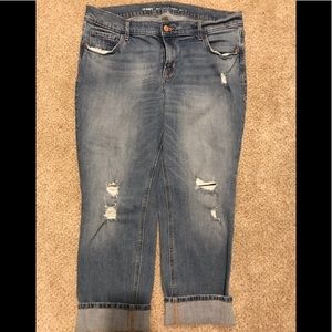 Old navy boyfriend jean capris